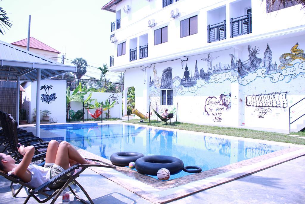 Pool Party Hostel Siem Reap Ngoại thất bức ảnh