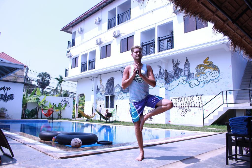 Pool Party Hostel Siem Reap Ngoại thất bức ảnh