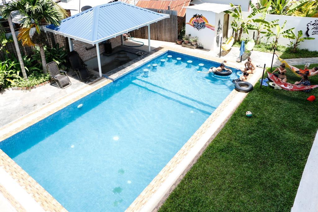 Pool Party Hostel Siem Reap Ngoại thất bức ảnh